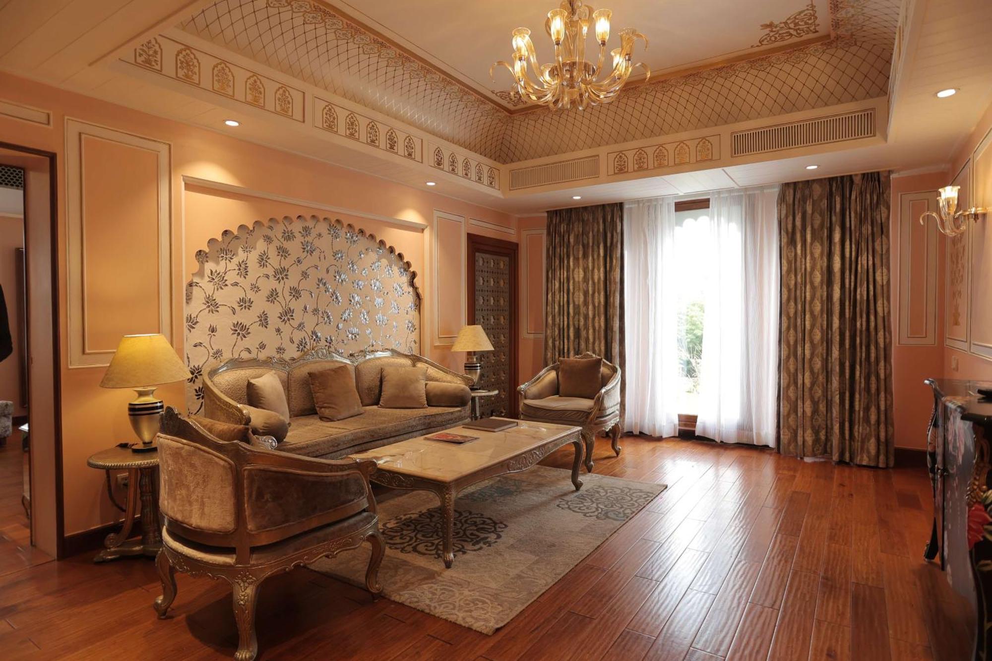 Radisson Blu Udaipur Palace Resort & Spa Экстерьер фото